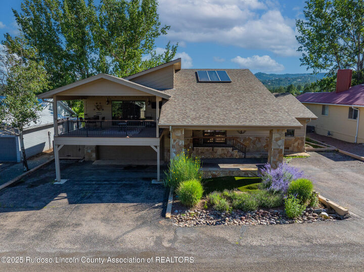 Property Photo: 419 Barcus Rd NM 88345