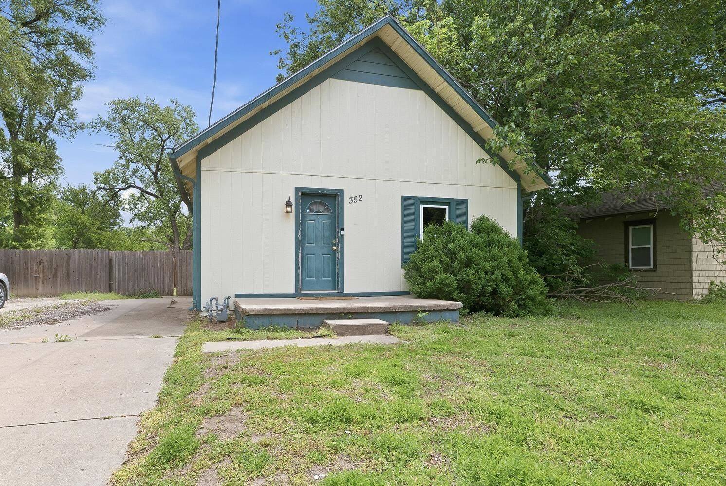Photo de la propriété: 352 S Sheridan KS 67213