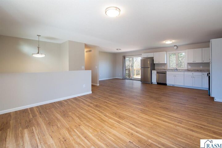Property Photo:  105 Chatsworth Drive  MN 56001 