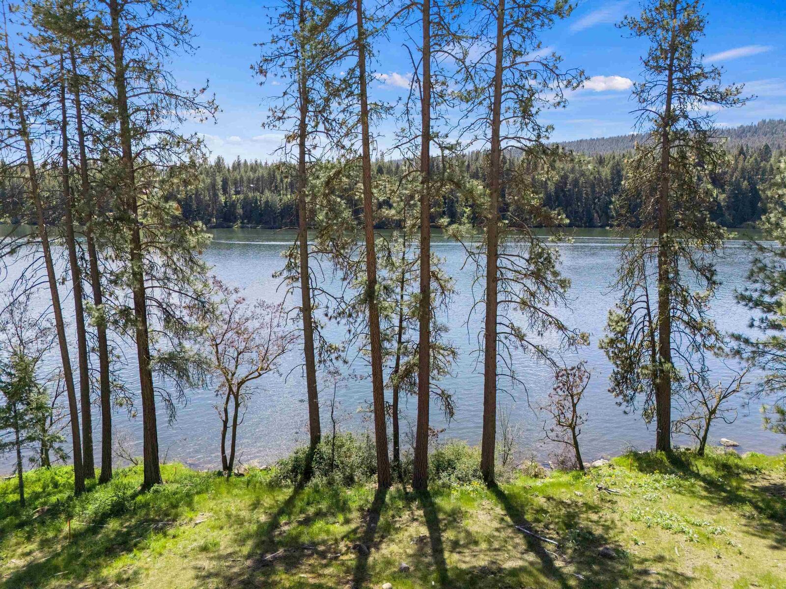 Property Photo:  Lot 7 Shoreline Way  WA 99026 