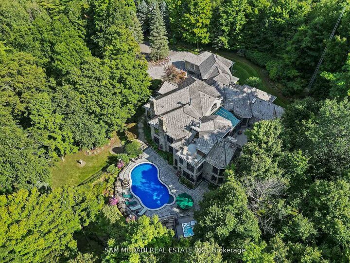 10140 Pineview Trail — photo 1