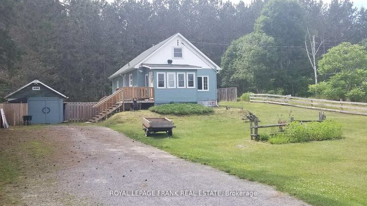 31 Boulter Lake Road — photo 1