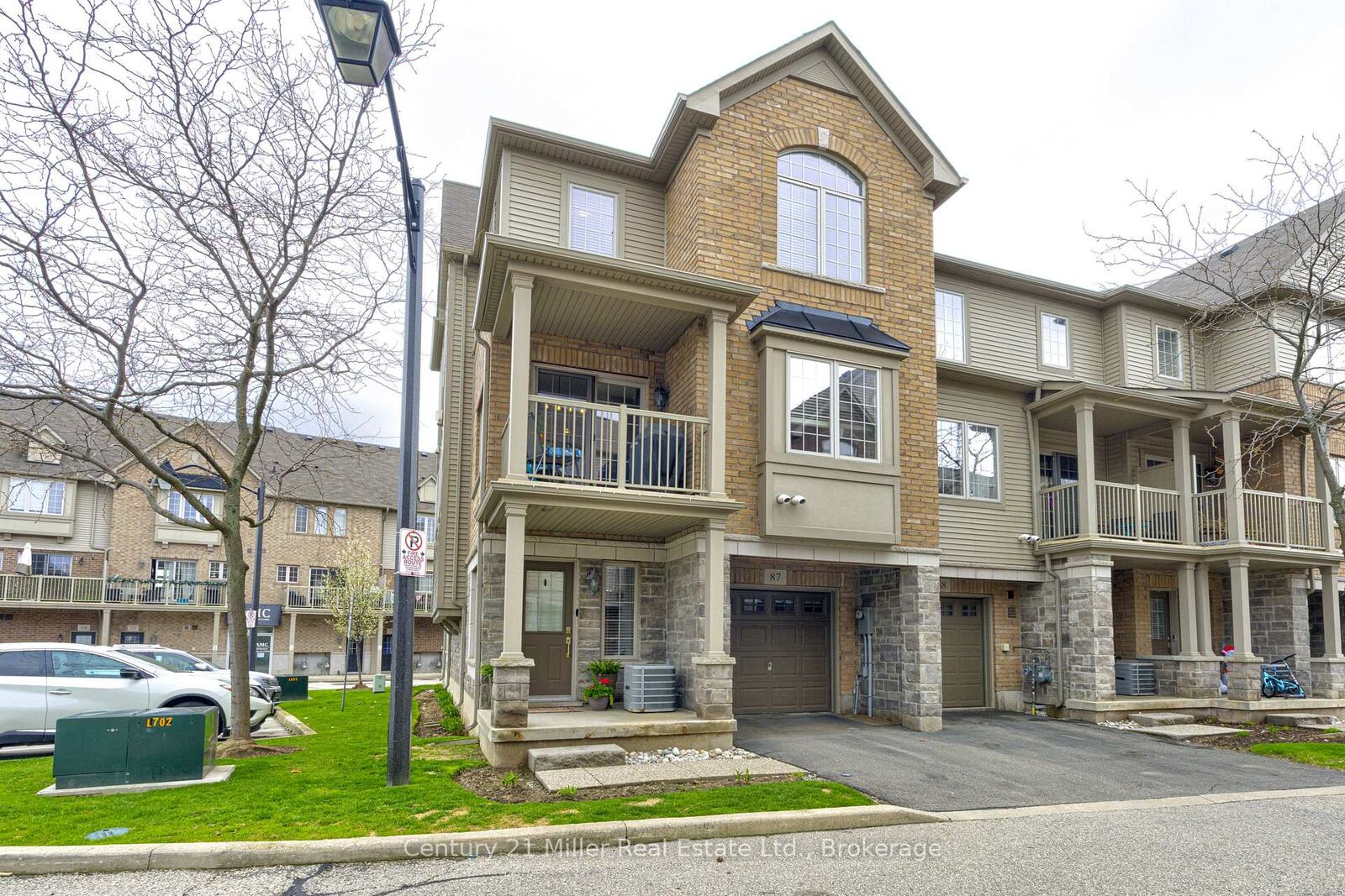 Property Photo: 1401 Plains Road E 87 ON L7R 0C2