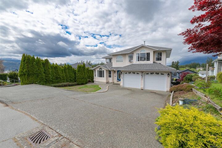 Property Photo: 4160 Steede Ave BC V9Y 8B6