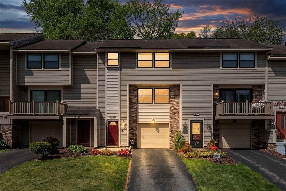 Property Photo:  3135 Laurel Ridge Cir  PA 15017 