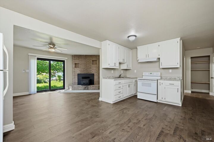 Property Photo: 3723 Buckeye Street CA 95422