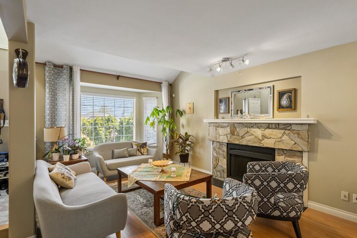 Property Photo: 1410 Mountainview Court BC V3E 2R9