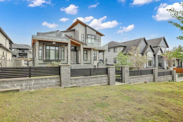 Property Photo: 5538 184 Street BC V3S 1E1