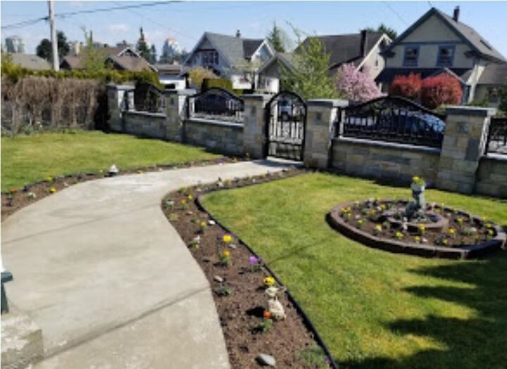 Property Photo: 1115 Dublin Street BC V3M 2Z1