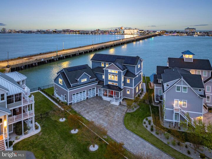 Property Photo:  12975 Inlet Isle Lane  MD 21842 