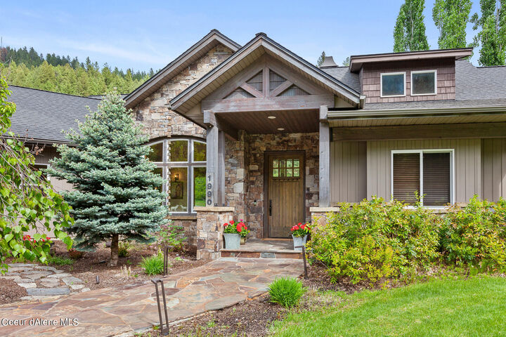 Property Photo:  1990 S Gateway Ranch Rd  ID 83814 