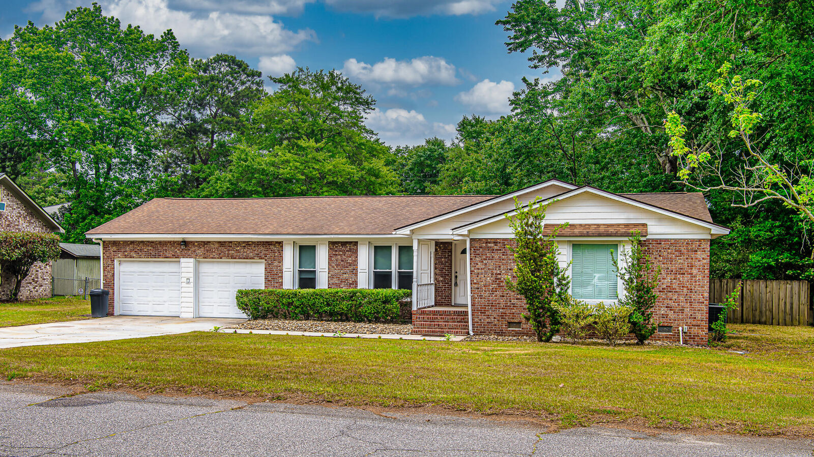 Property Photo:  125 Mellard Drive  SC 29445 