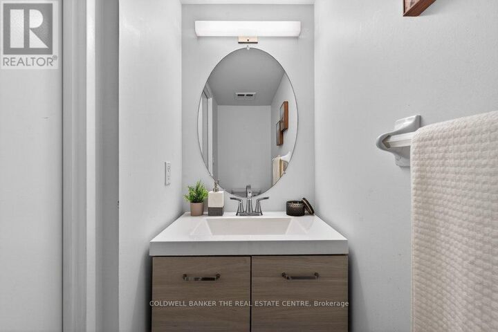 Property Photo: 200 Manitoba Street 224 ON M8Y 3Y9