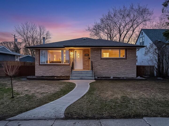 Property Photo:  1148 Warsaw Avenue  MB R3M 1E7 