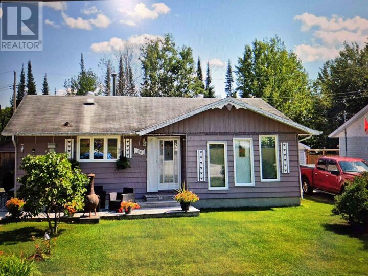 54 Redwing Ave — photo 1