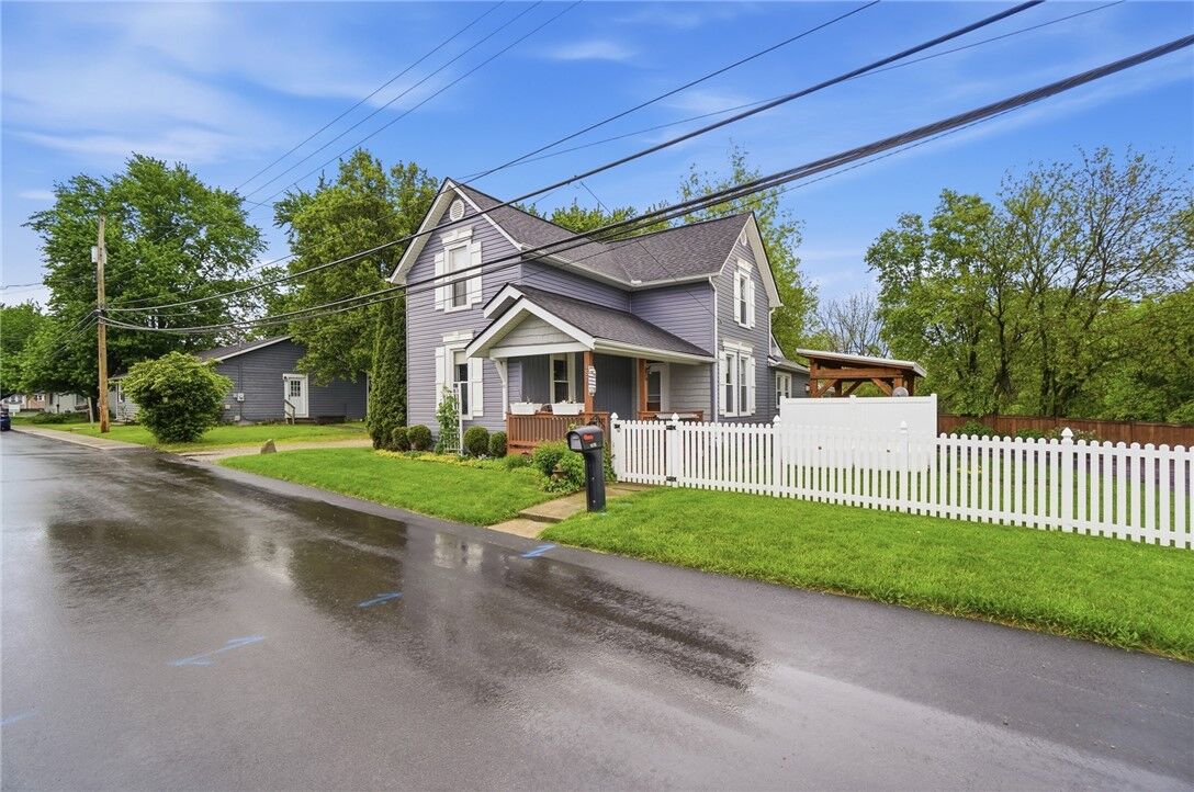 Property Photo:  157 Church Street  OH 43064 