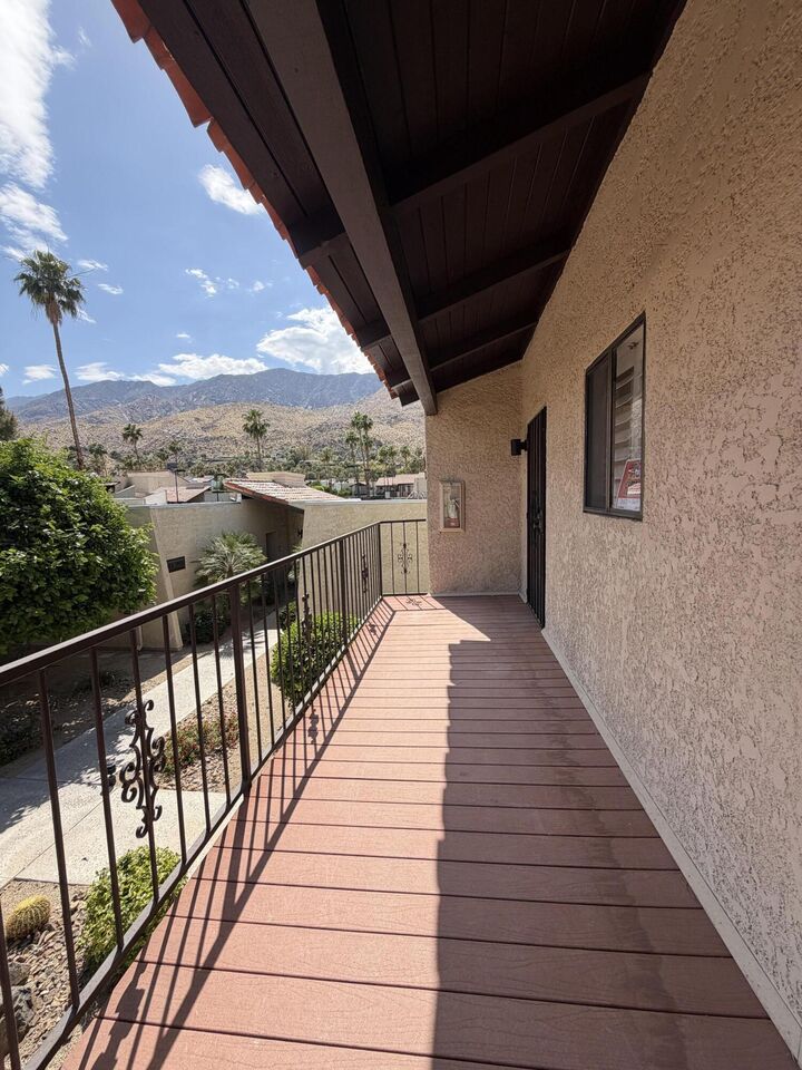 Property Photo:  451 E Vía Carisma 72  CA 92264 