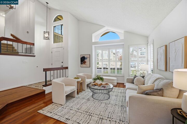 Property Photo:  319 Oak Glen Ct  CA 94553 