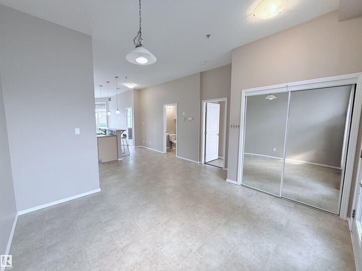 Property Photo: 10147 112 Street NW 513 AB T5K 1M1