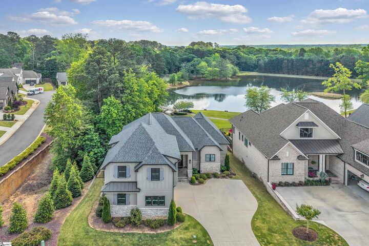 Property Photo:  201 Chestnut Pond Lane  SC 29681 