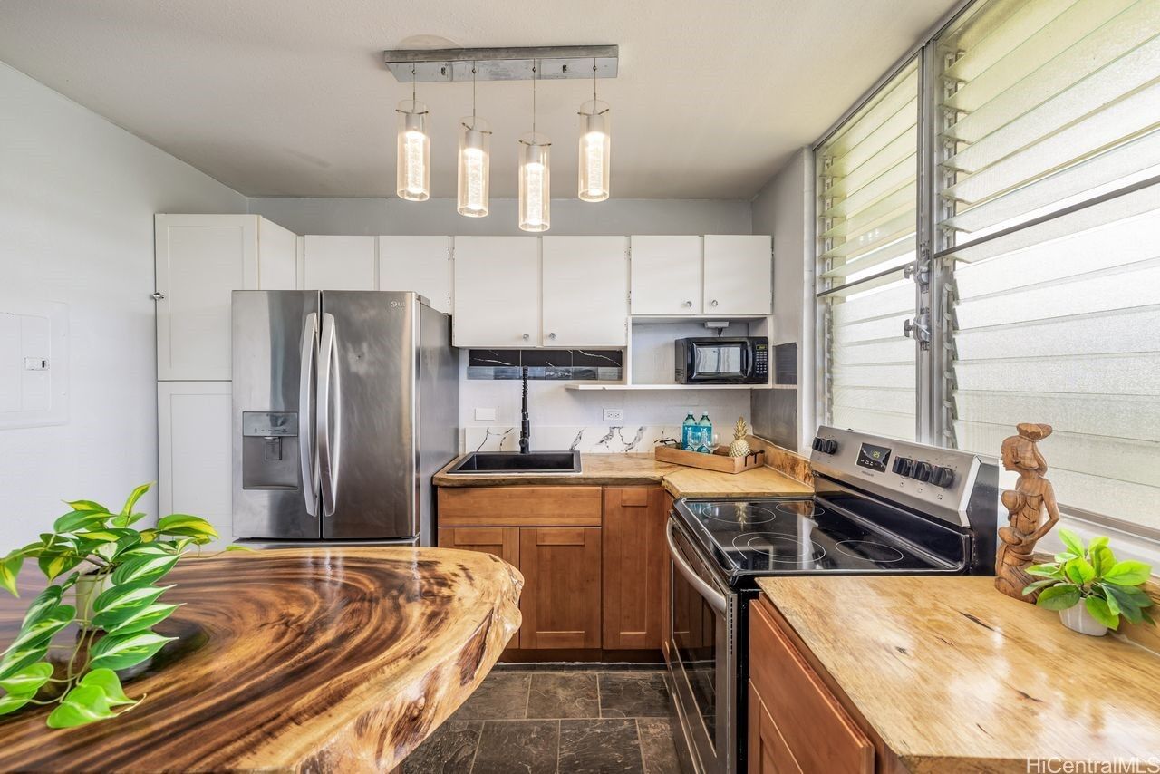 Property Photo:  68-051 Akule Street 302  HI 96791 