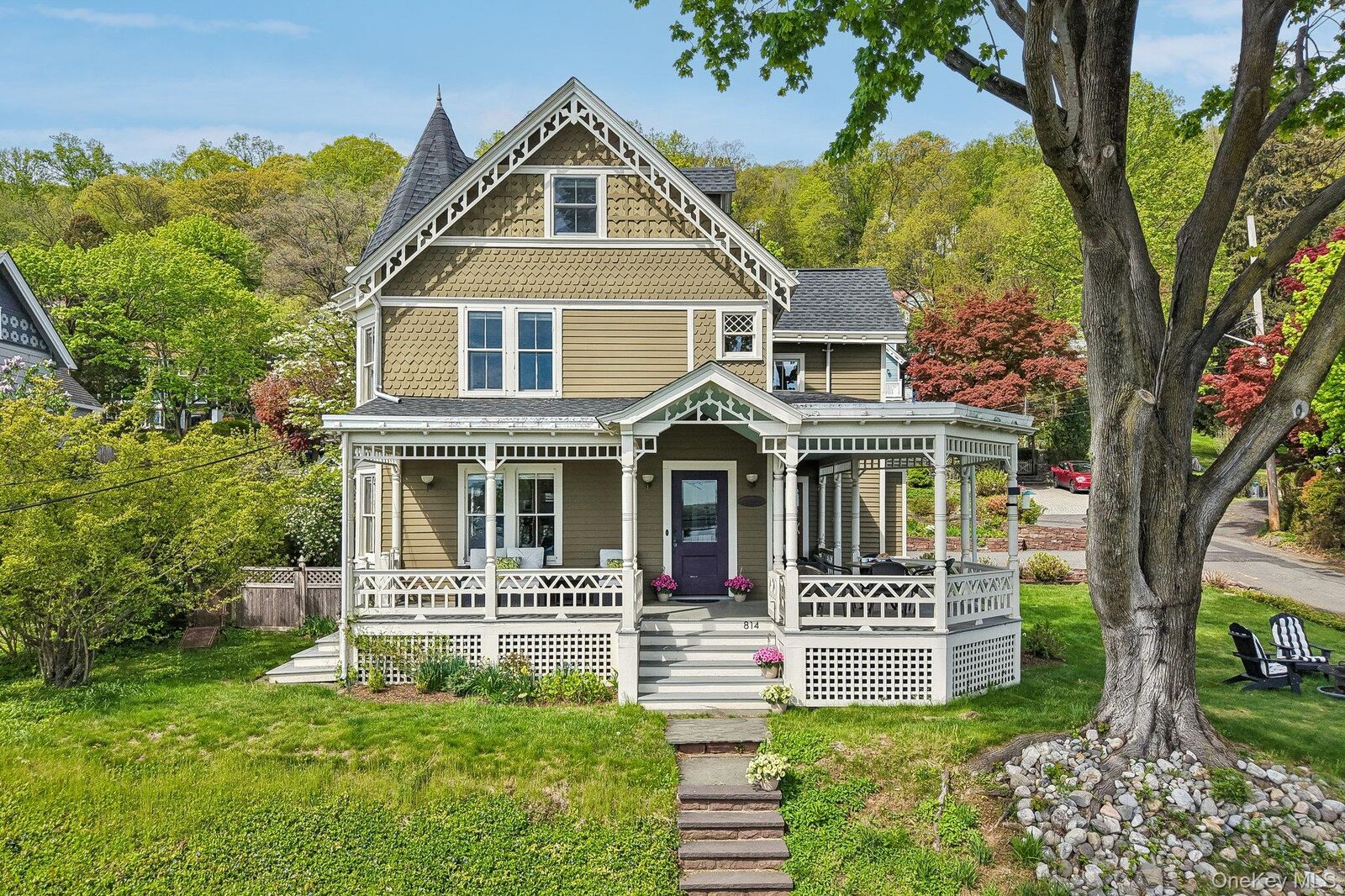 Property Photo:  814 &Amp 811 Piermont Avenue  NY 10968 