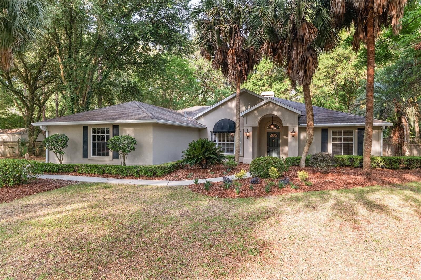 Property Photo:  13717 SW 1st Road  FL 32669 