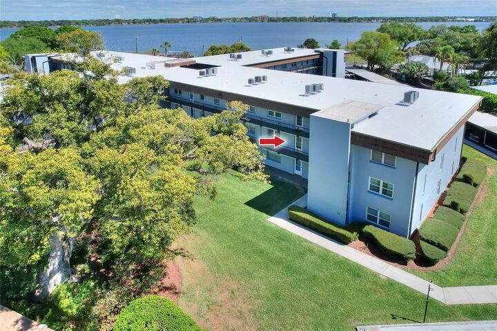 Property Photo:  333 Lake Howard Drive NW 203C  FL 33880 