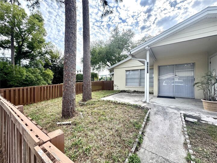 Property Photo: 14607 Pine Glen Circle FL 33559
