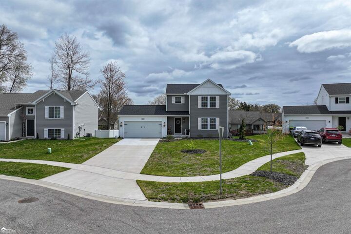 Property Photo: 820 Strauss Court MI 48838