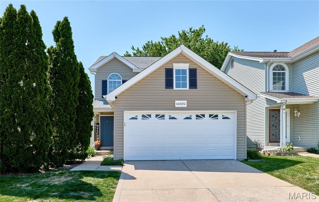 Property Photo:  16032 Sandalwood Creek Drive  MO 63038 