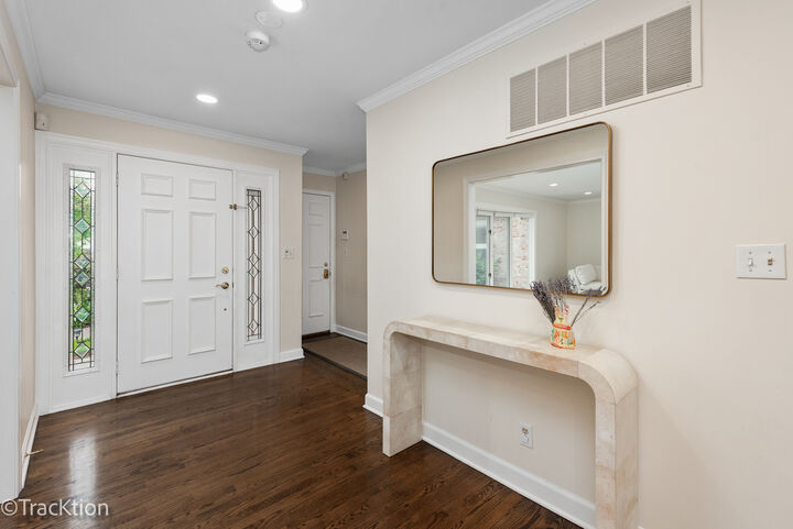 Property Photo:  1401 Golden Bell Court  IL 60515 