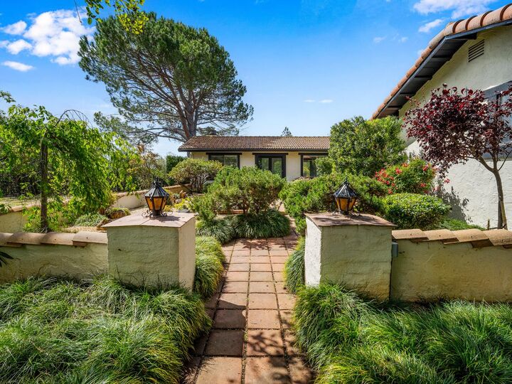 Property Photo:  13185 Trent Court  CA 95642 