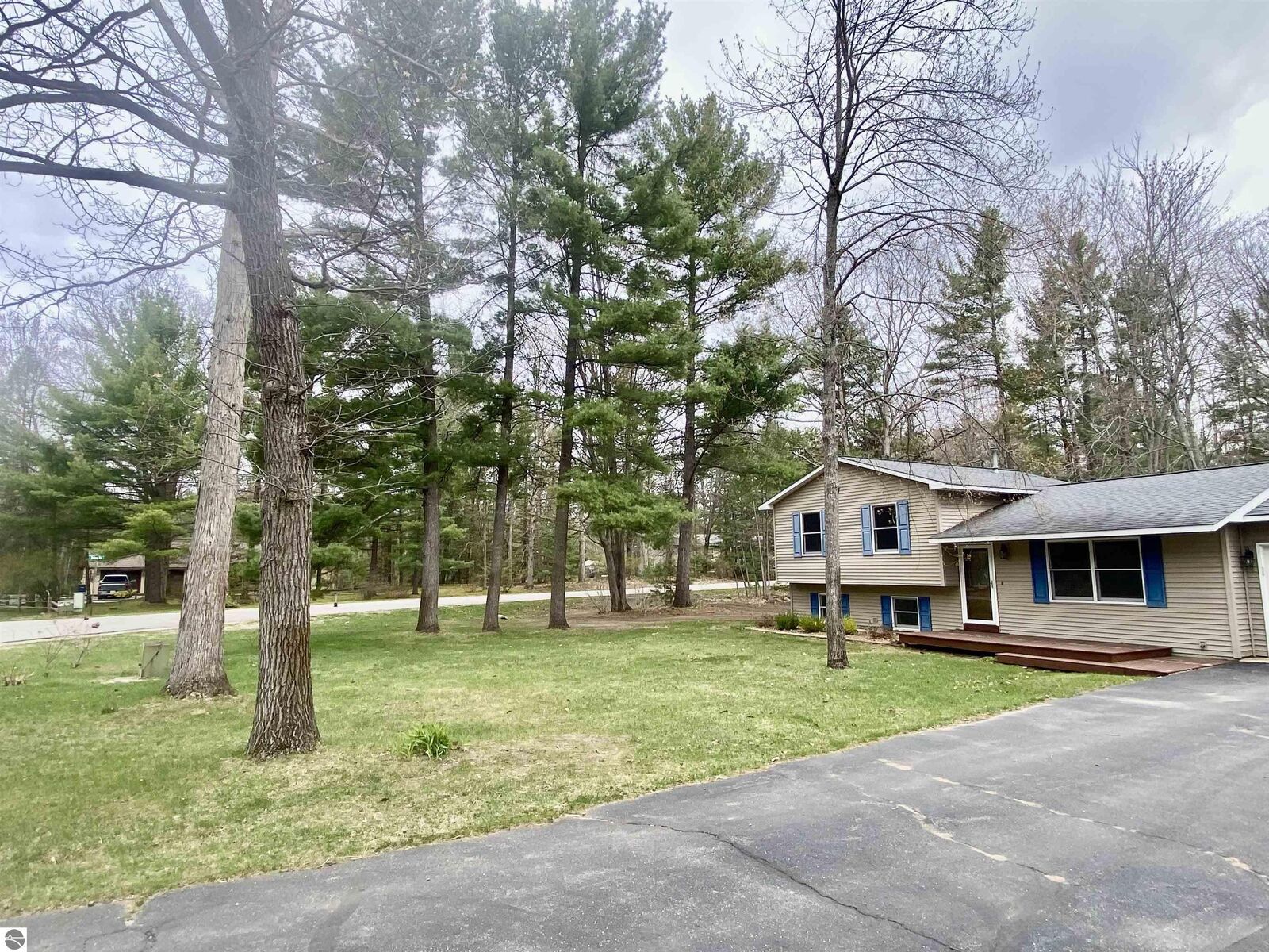Property Photo:  1729 Melody Lane  MI 49643 