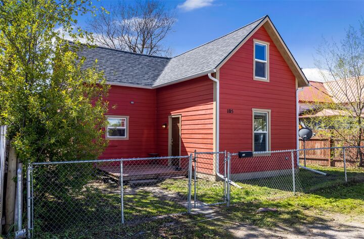 Property Photo:  105 Pontiac Street  MT 59851 