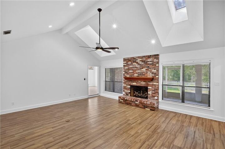 Property Photo:  401 Starling Drive  LA 70461 