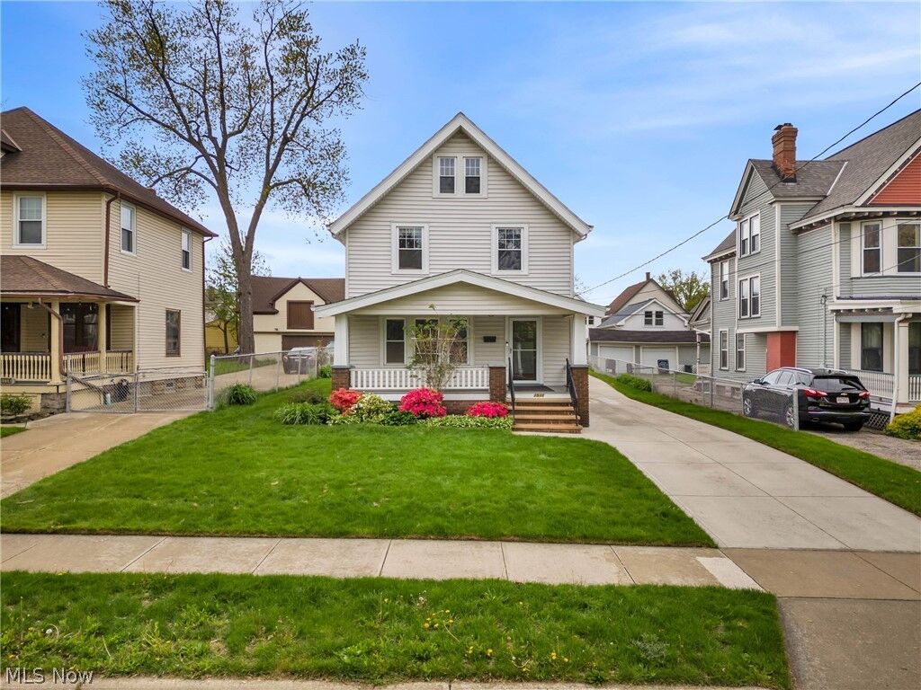 Property Photo:  1510 Lakewood Avenue  OH 44107 