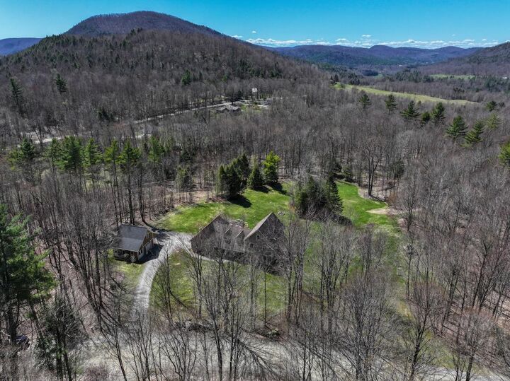 Property Photo:  880 Stonefence Road  VT 05477 