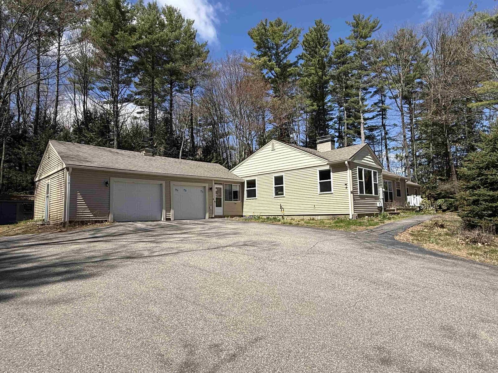 Property Photo:  1090 Main Street  NH 03246 