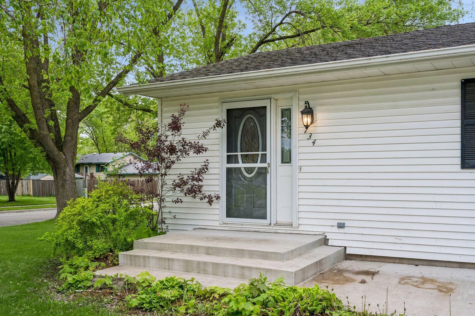 Property Photo:  734 Merrill Street SW  MN 55350 