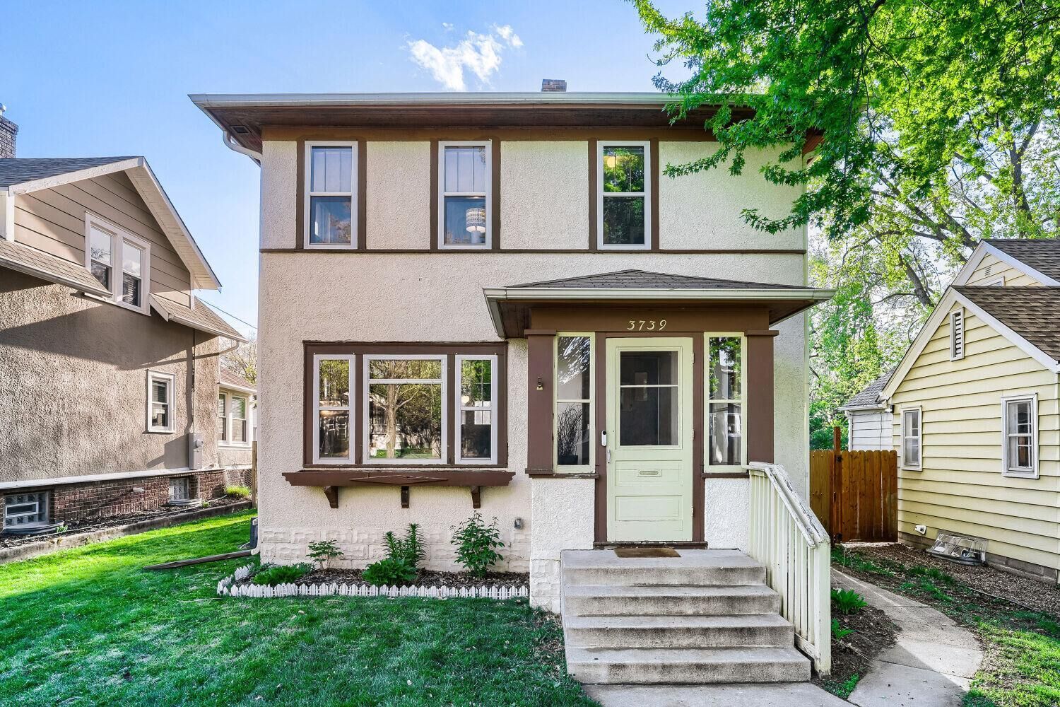 Property Photo:  3739 Vincent Avenue N  MN 55412 