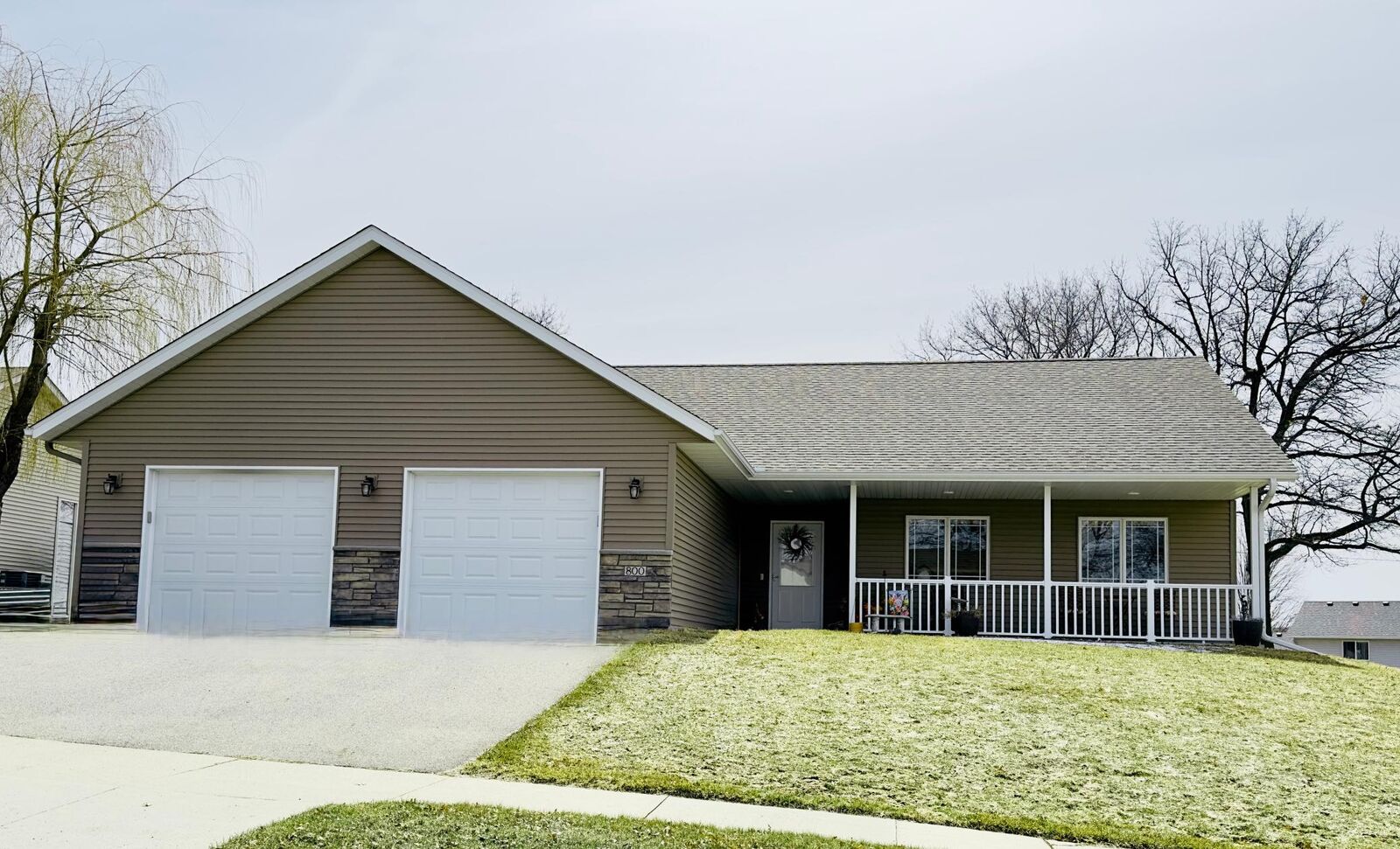 Property Photo:  800 Wollak Way  MN 56379 