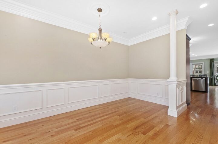 Property Photo:  68 Waverley Avenue 2  MA 02458 