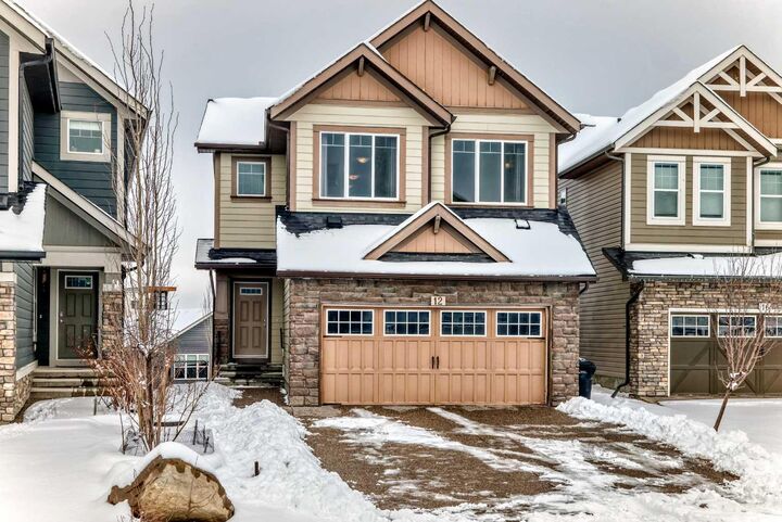 Property Photo:  12 Kincora Mews NW  AB T3R 0N3 