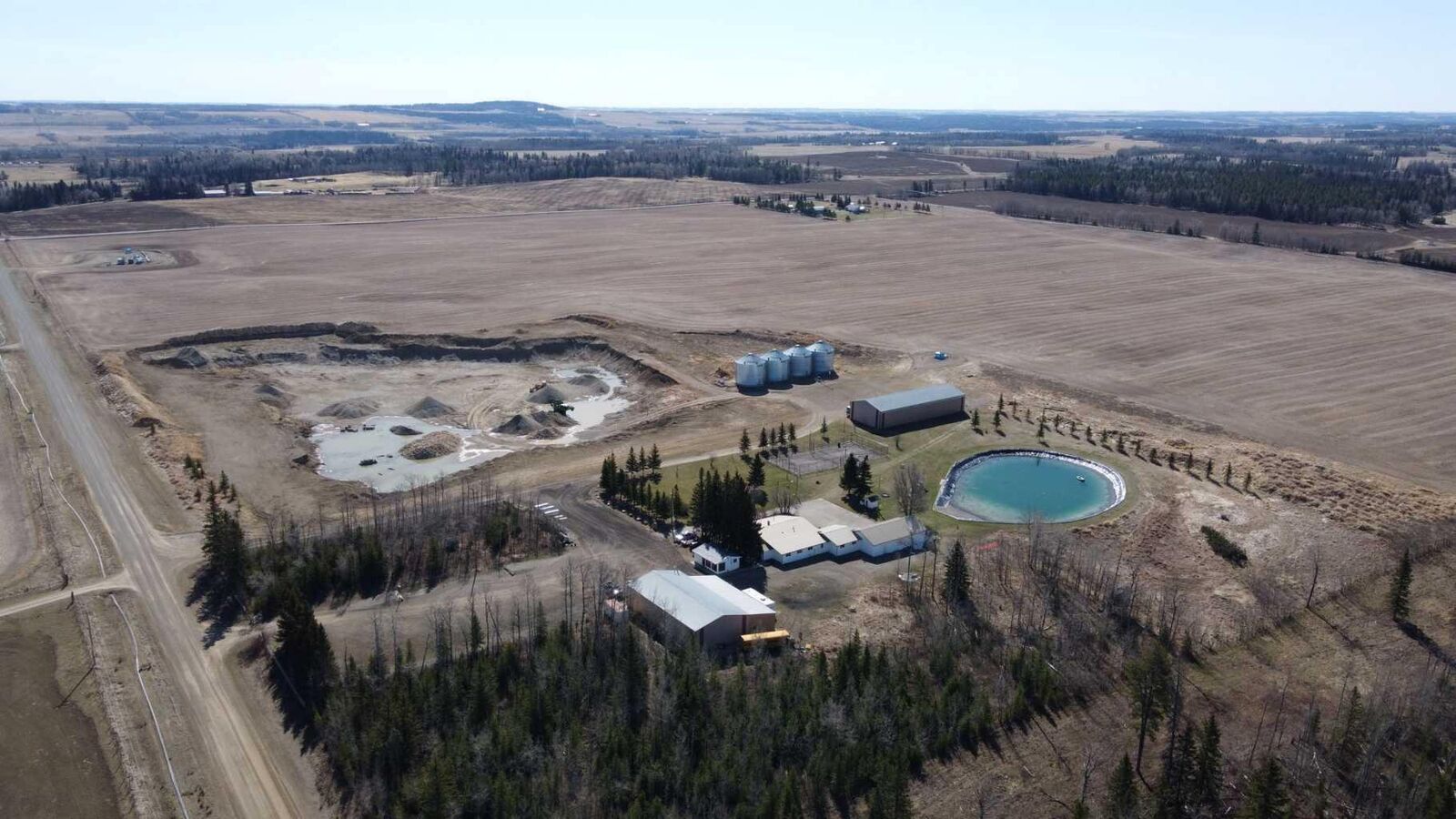 Property Photo:  5035 Township Road 334  AB T0M 1X0 