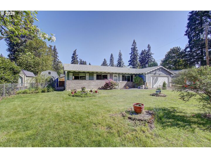 Property Photo:  9802 NE 58th St  WA 98662 