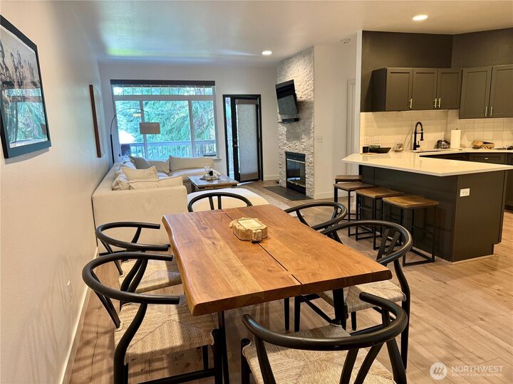 Property Photo:  20701  Club House Drive 108  WA 98826 