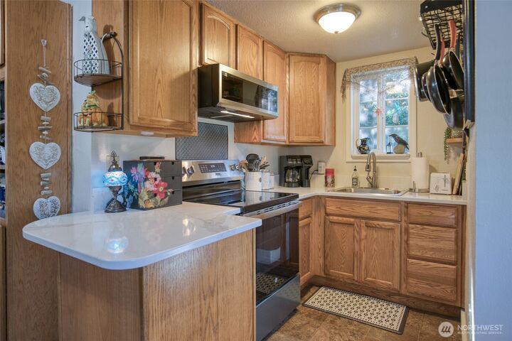Property Photo:  5  Sequoia Place  WA 98535 