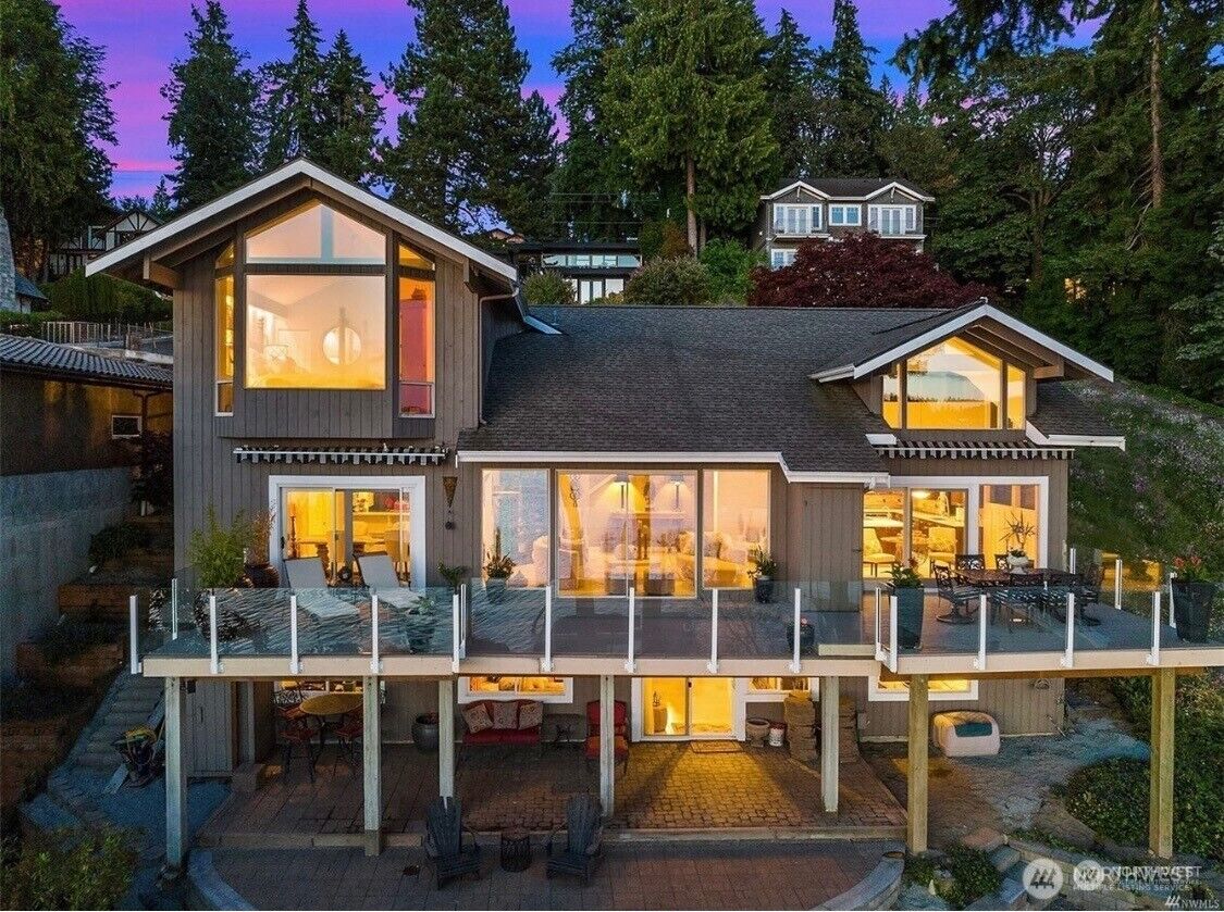 Property Photo: 16035 Inglewood Road NE WA 98028