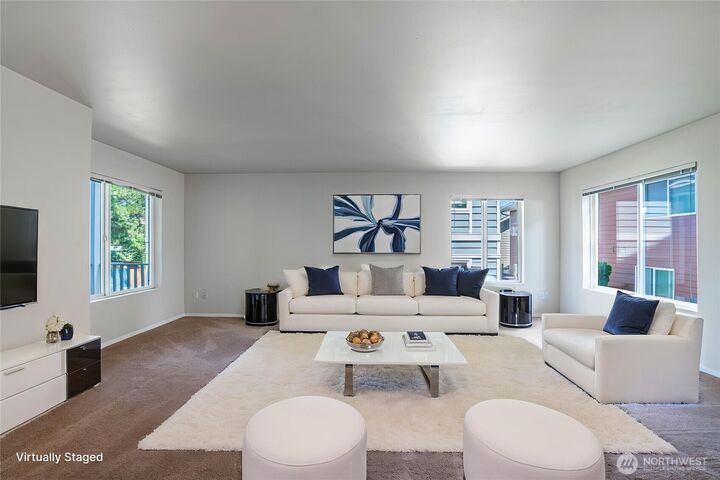 Property Photo:  433 W Webster Avenue  WA 98816 